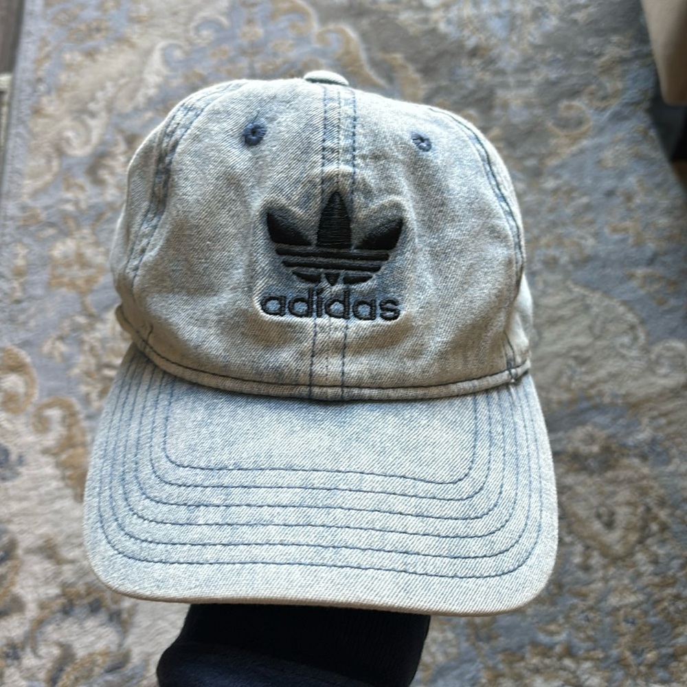 Adidas baseball hat